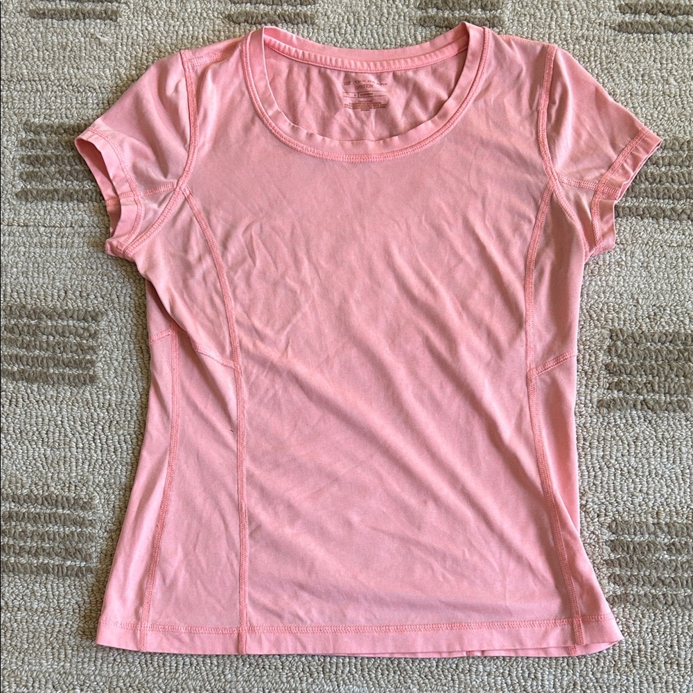 ✨5 for $15✨ Light Pink Short Sleeve Active Women's Tee